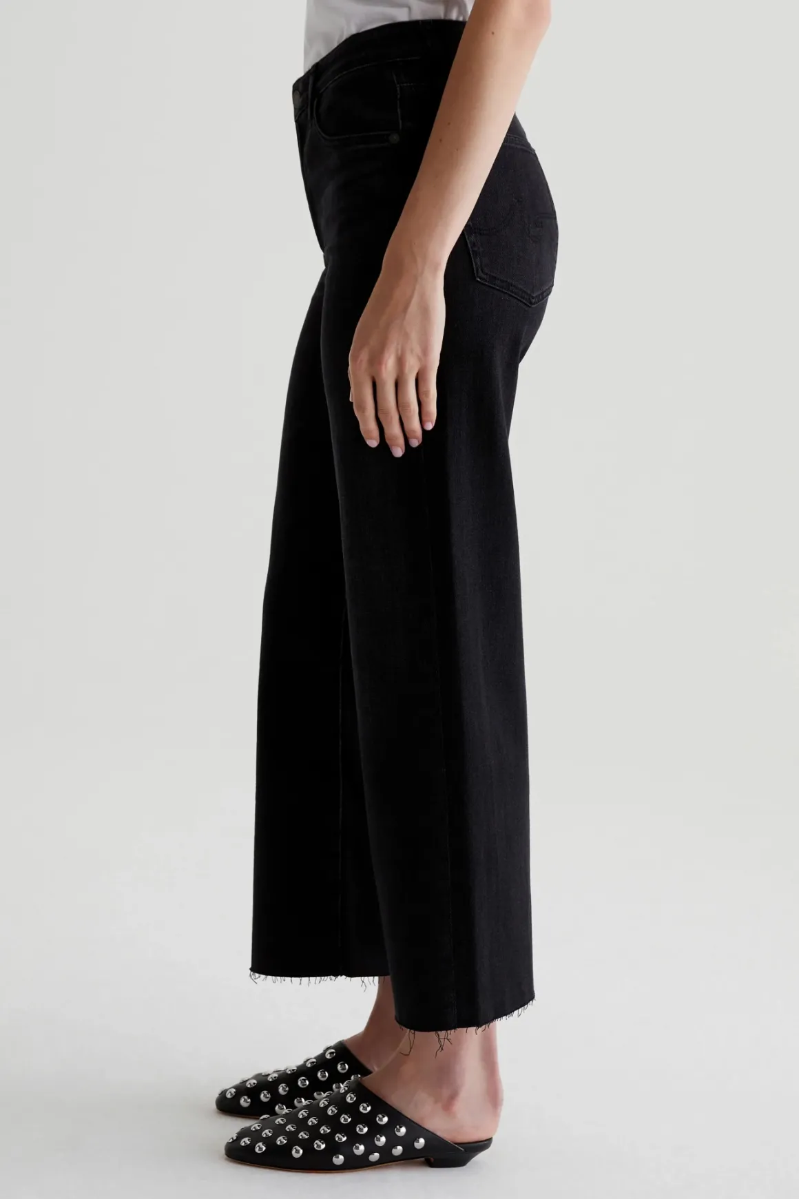 ag_saige_wide_leg_crop_je_2-2.webp AG Saige Wide Leg Crop Jeans