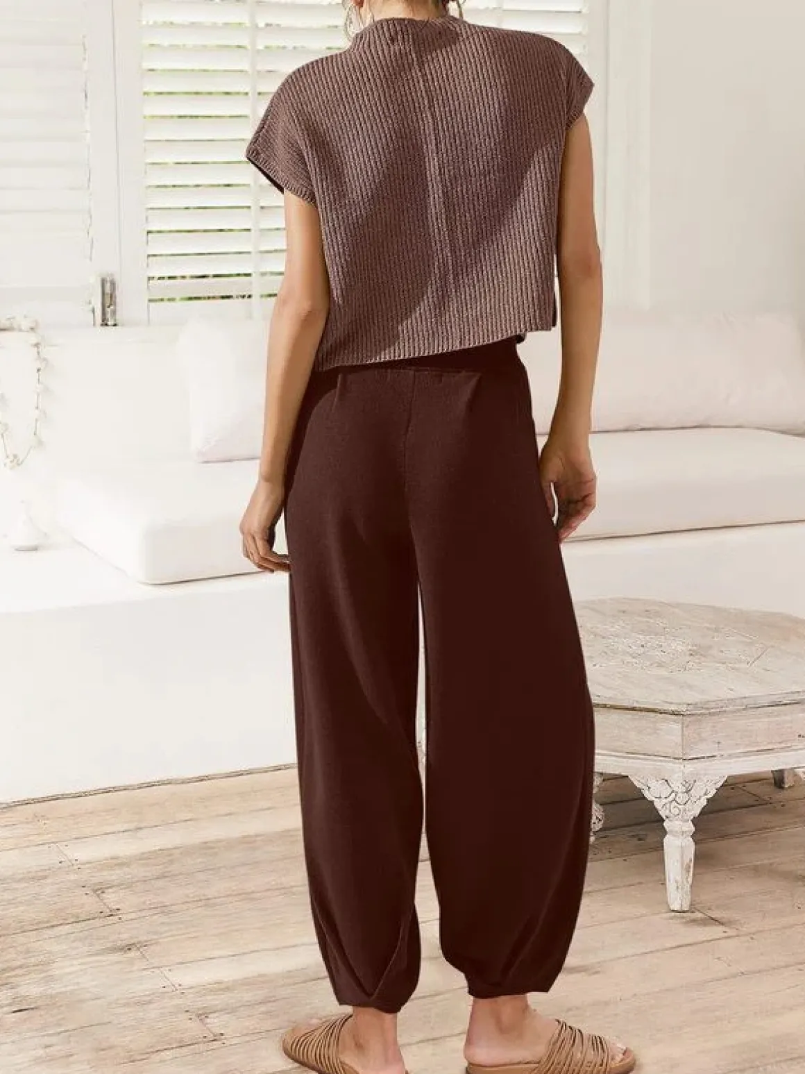 annva_piece_set_online_on_5.webp Annva 2-Piece Set *Online Only*