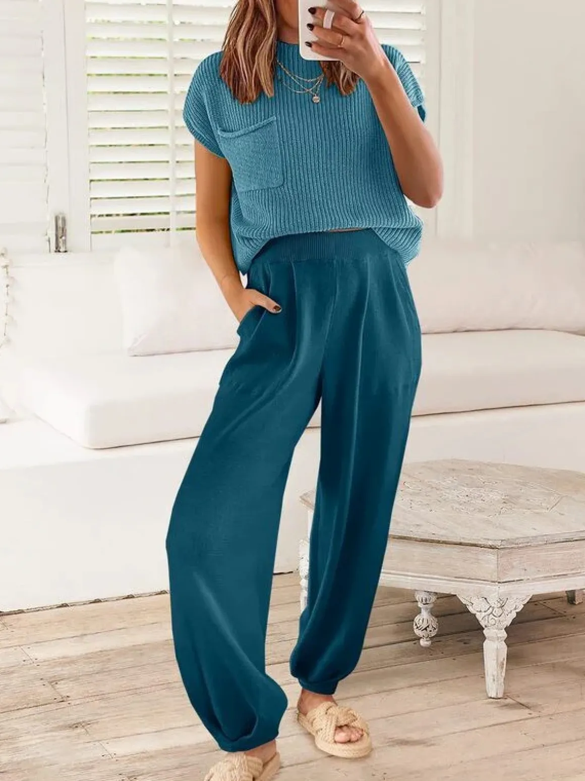 annva_piece_set_online_on_7.webp Annva 2-Piece Set *Online Only*
