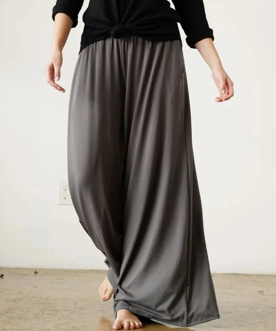 bamboo_maxi_palazzo_pants_10.webp Bamboo Maxi Palazzo Pants *Online Only*