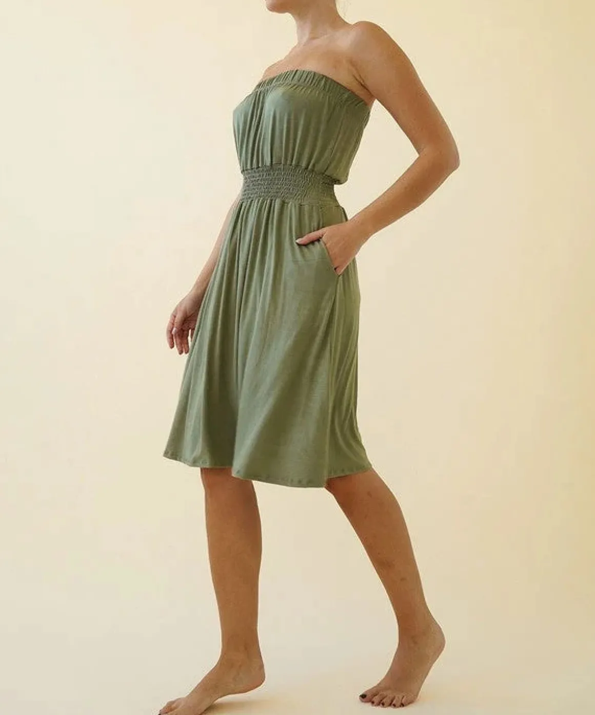bamboo_tube_dress_knee_le_2.webp BAMBOO TUBE DRESS KNEE LENGTH * Online Only*