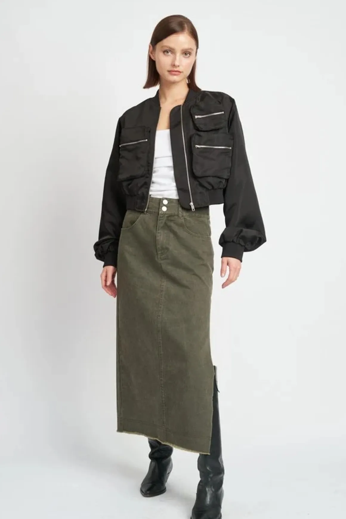cropped_bomber_jacket_onl_8.webp CROPPED BOMBER JACKET *Online Only*