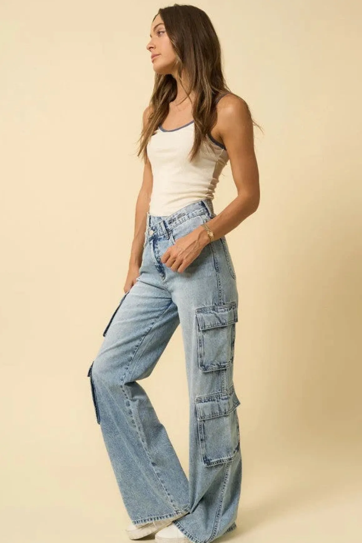 crossover_relaxed_cargo_j_6.webp CROSSOVER RELAXED CARGO JEANS *Online Only*