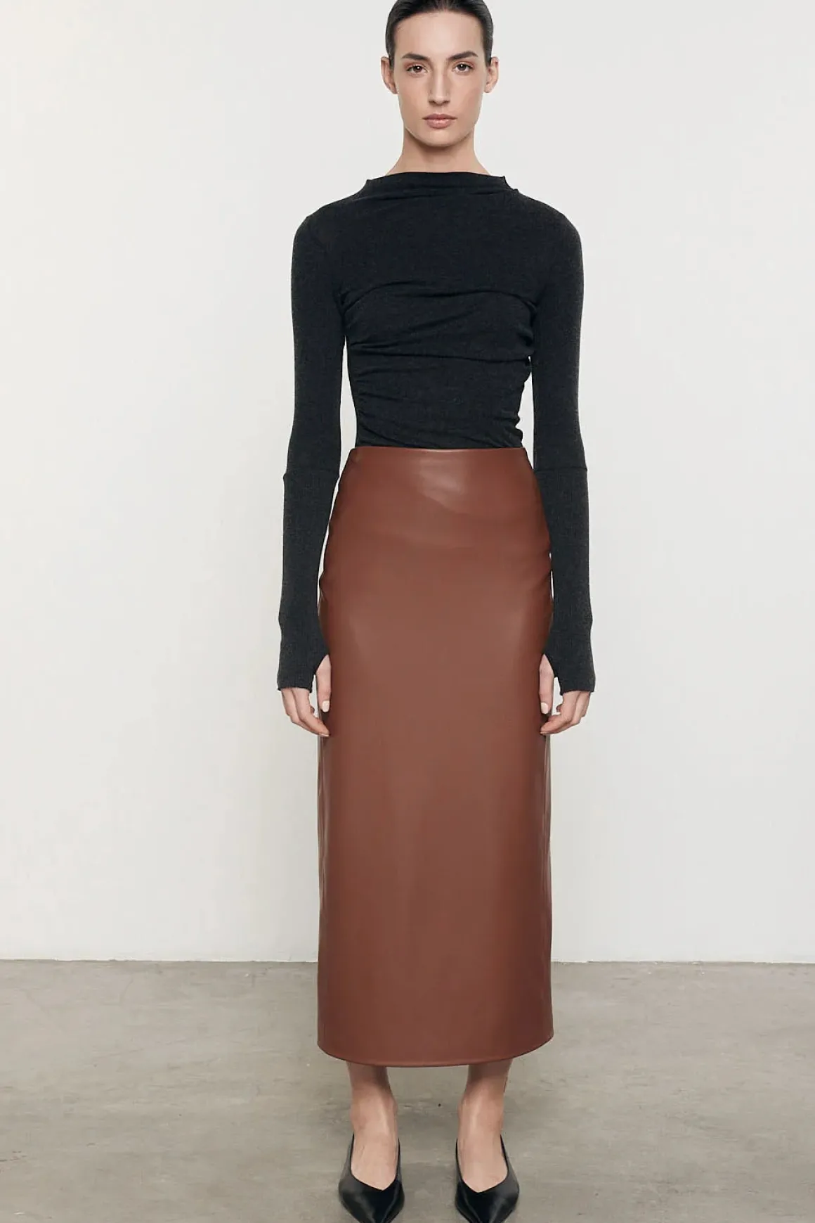 enza_costa_cashmere_twist_2.webp Enza Costa Cashmere Twist Top