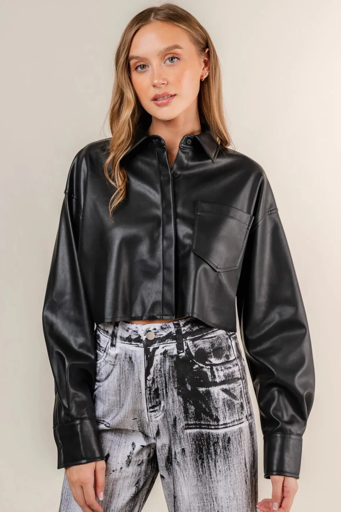 fore_leather_cropped_shir_2.webp Fore Leather Cropped Shirt