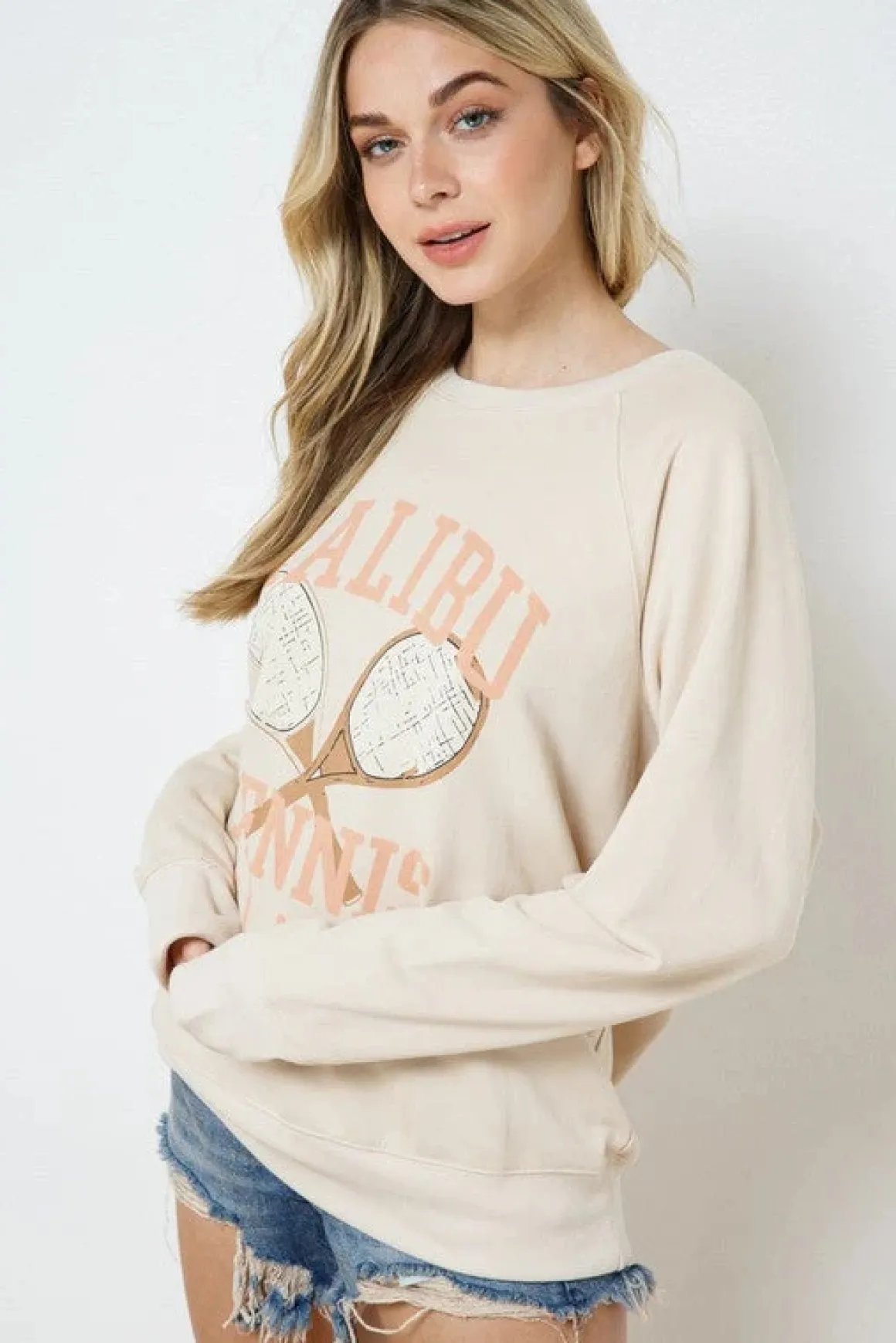 french_terry_graphic_swea_2.webp French Terry Graphic Sweatshirt *Online Only*
