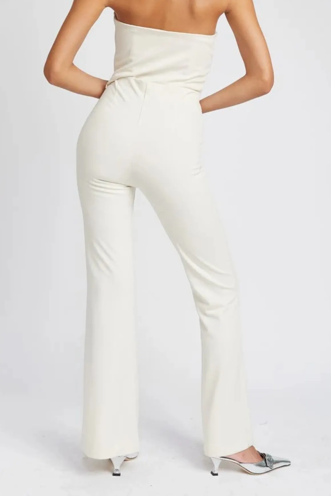 high_waisted_flare_pants__4.webp High Waisted Flare Pants *Online Only*