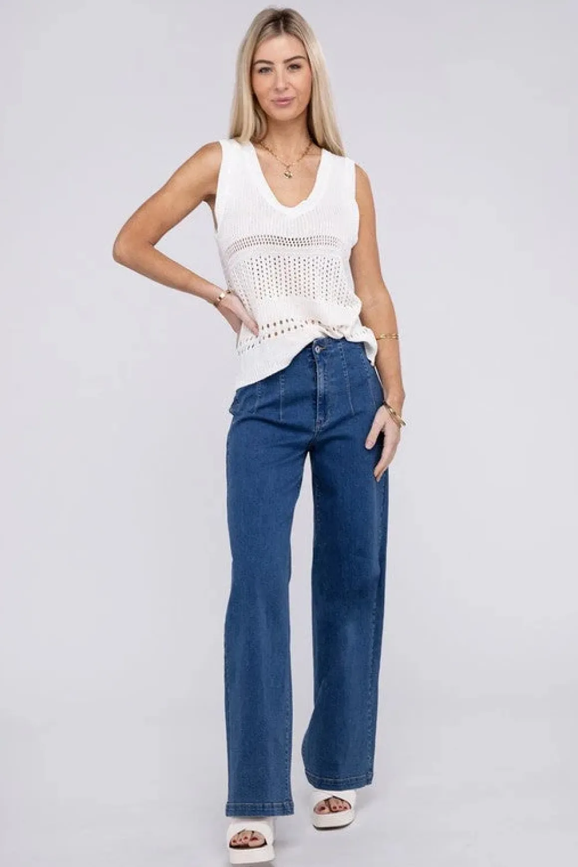 hole_knitted_vest_online__6.webp Hole Knitted Vest *Online Only*