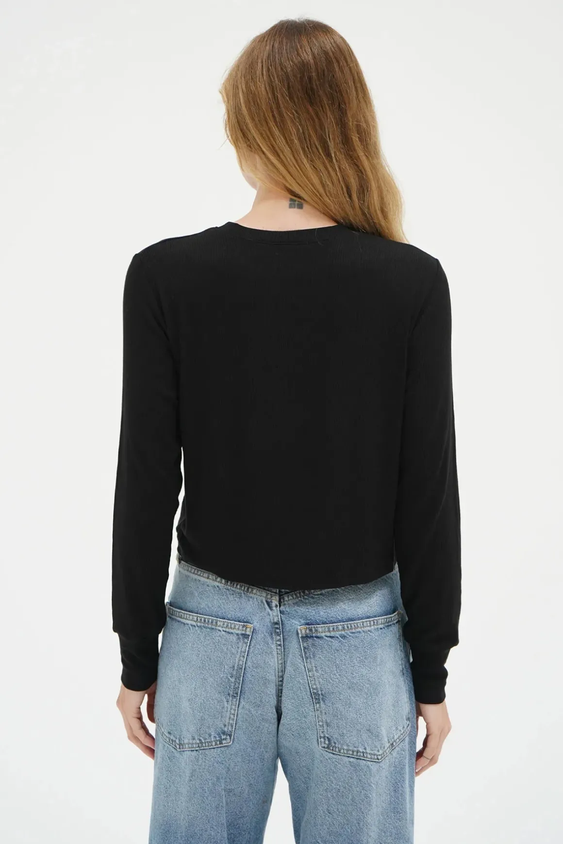 lna_long_sleeve_ribbed_cr_3.webp LNA Long Sleeve Ribbed Crew Tee