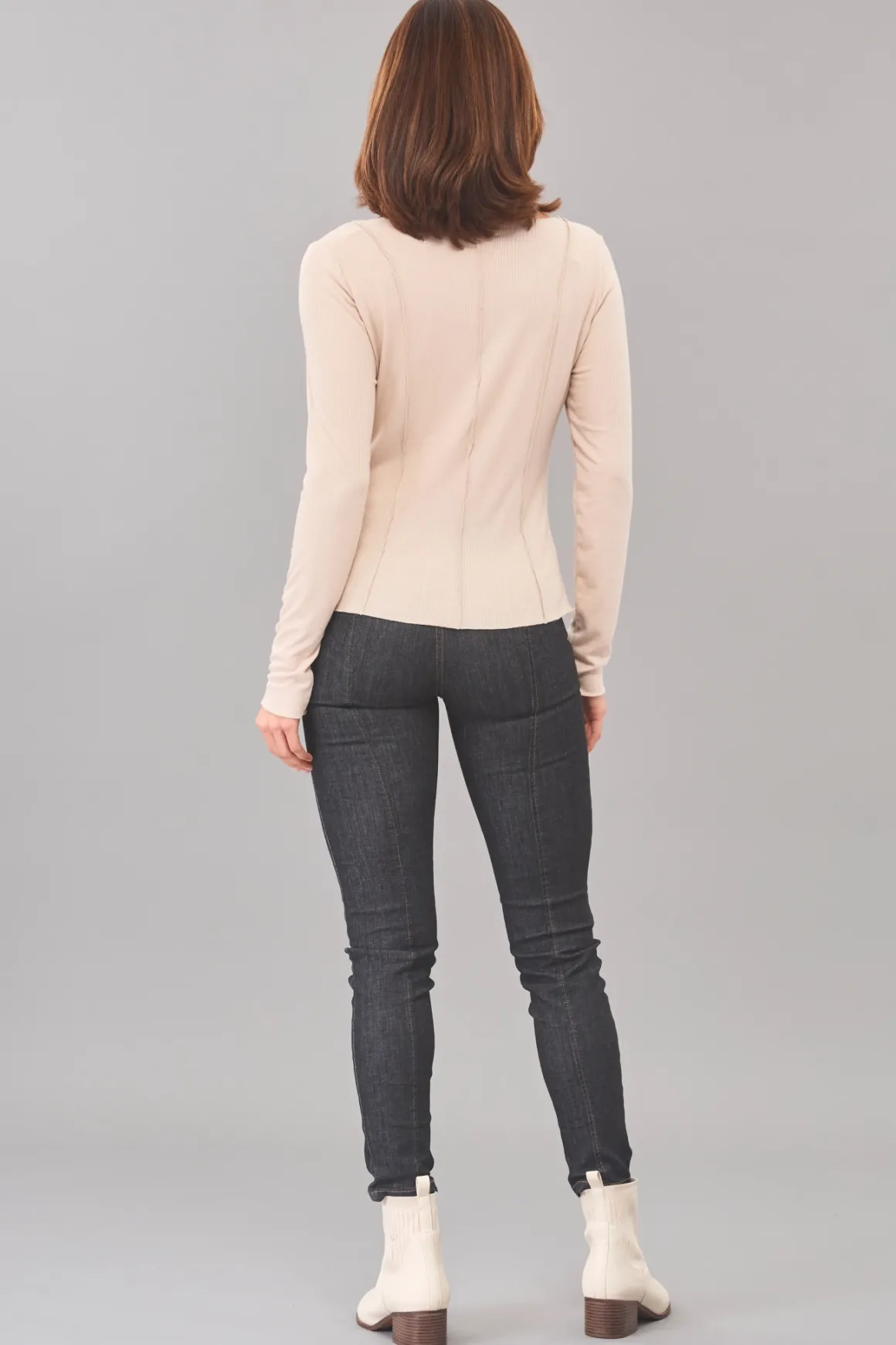 lola_amp_sophie_exposed_s_5.webp Lola & Sophie Exposed Seam Long Sleeve Top