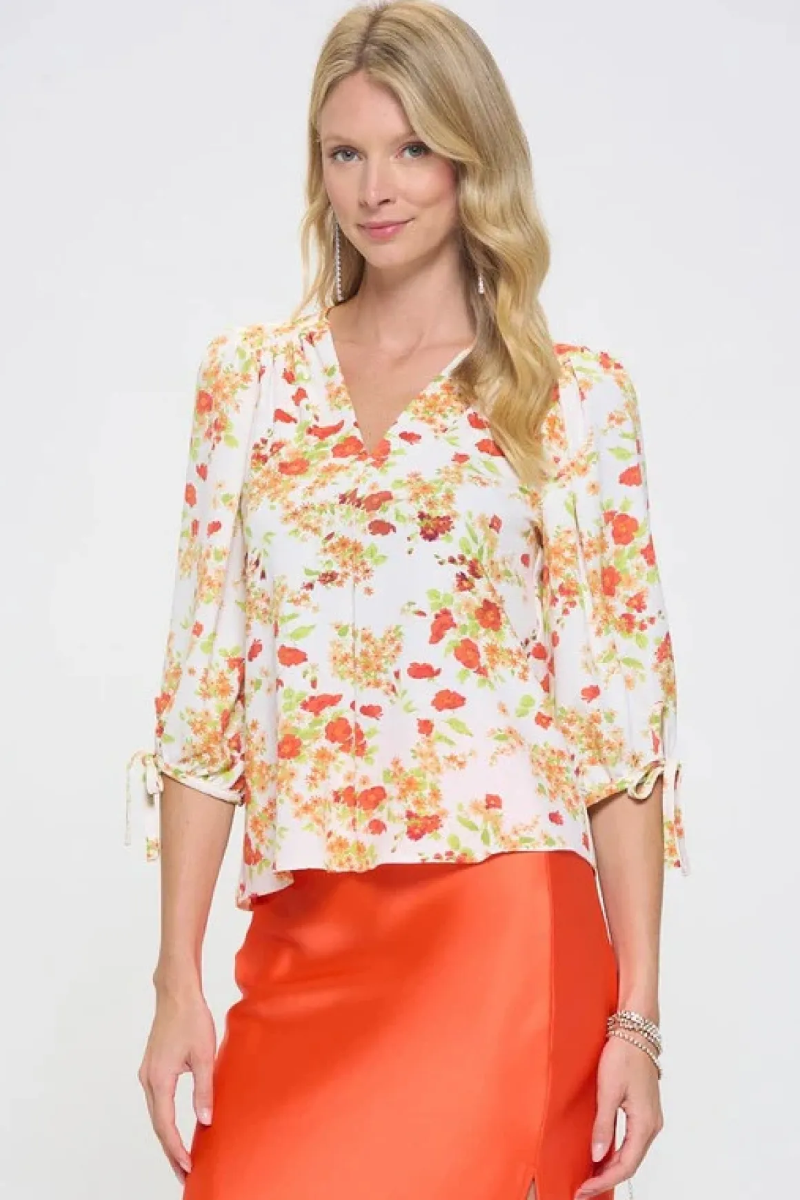 made_in_usa_flower_print__2-1.webp Made in USA Flower Print V neck Top *Online Only*