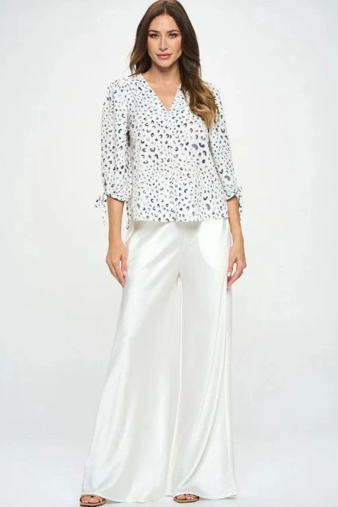 made_in_usa_print_top_wit_4.webp Made in USA Print Top with Self Tie Sleeves *Online Only*