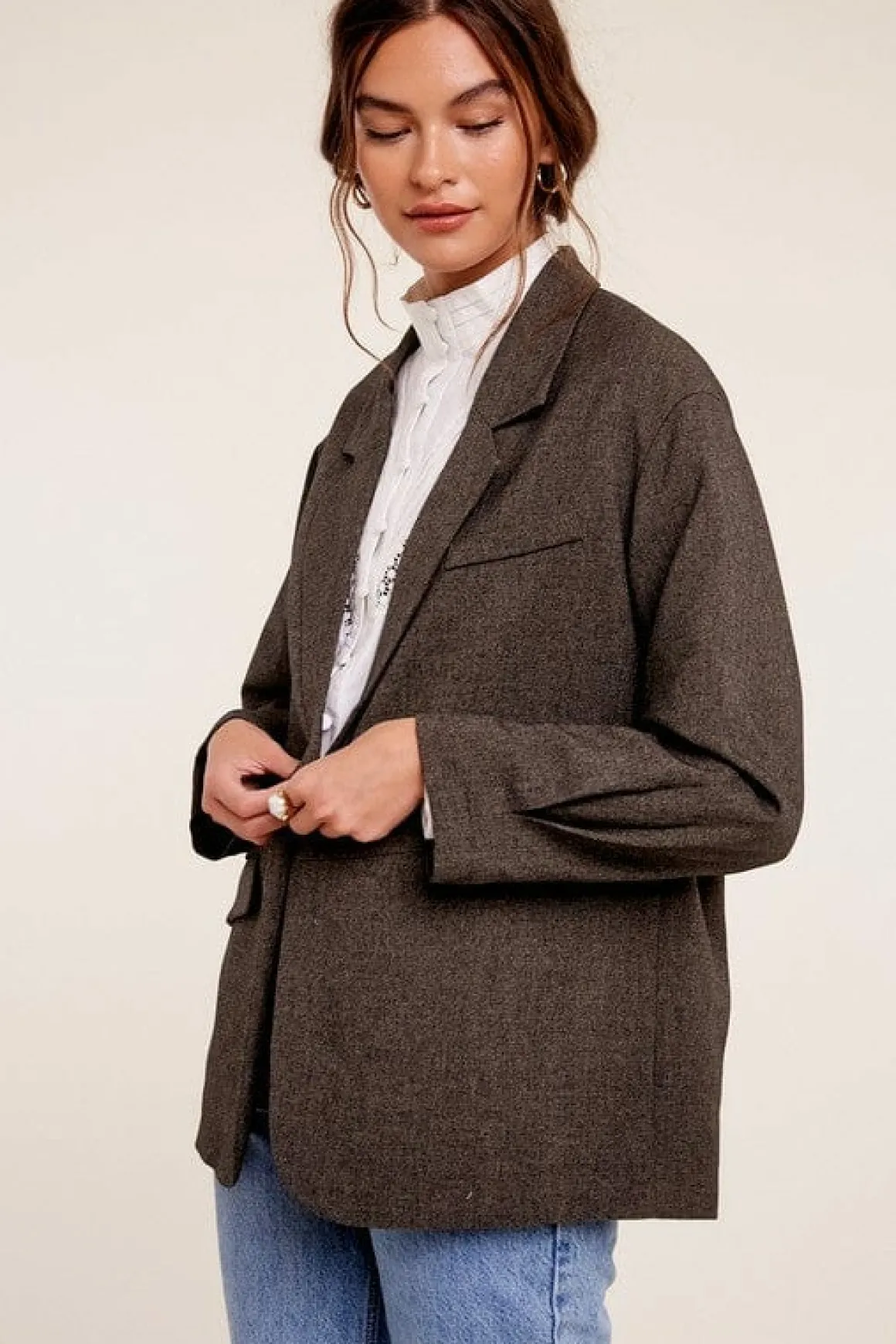 oversized_solid_blazer__o_25.webp Oversized Solid Blazer * Online Only *