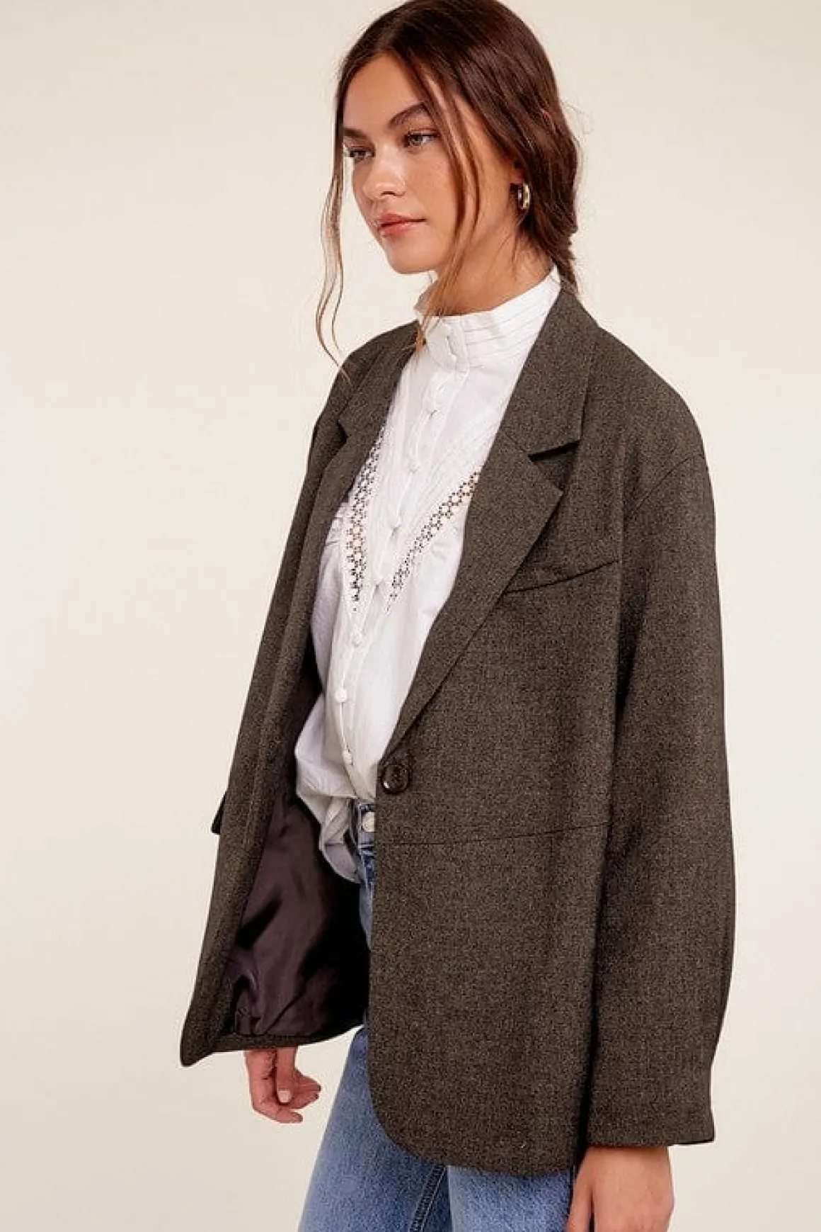 oversized_solid_blazer__o_5.webp Oversized Solid Blazer * Online Only *