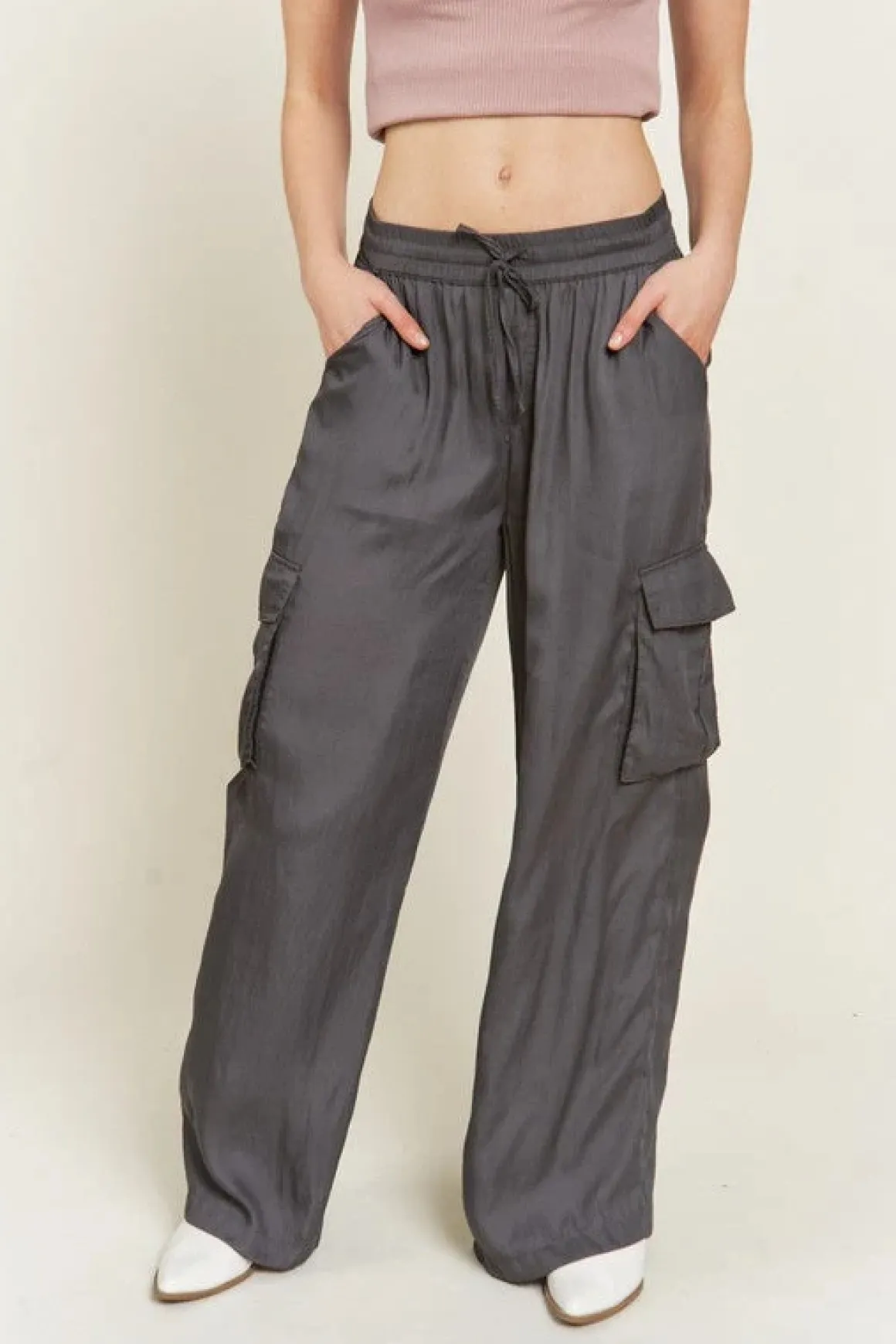 satin_cargo_pants_online__5.webp SATIN CARGO PANTS *Online Only*