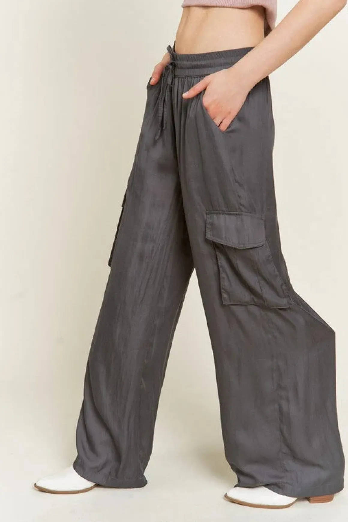 satin_cargo_pants_online__8.webp SATIN CARGO PANTS *Online Only*