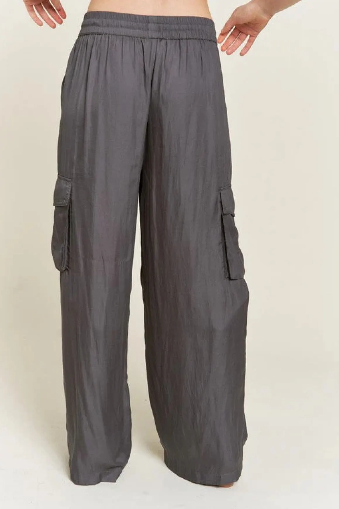 satin_cargo_pants_online__9.webp SATIN CARGO PANTS *Online Only*