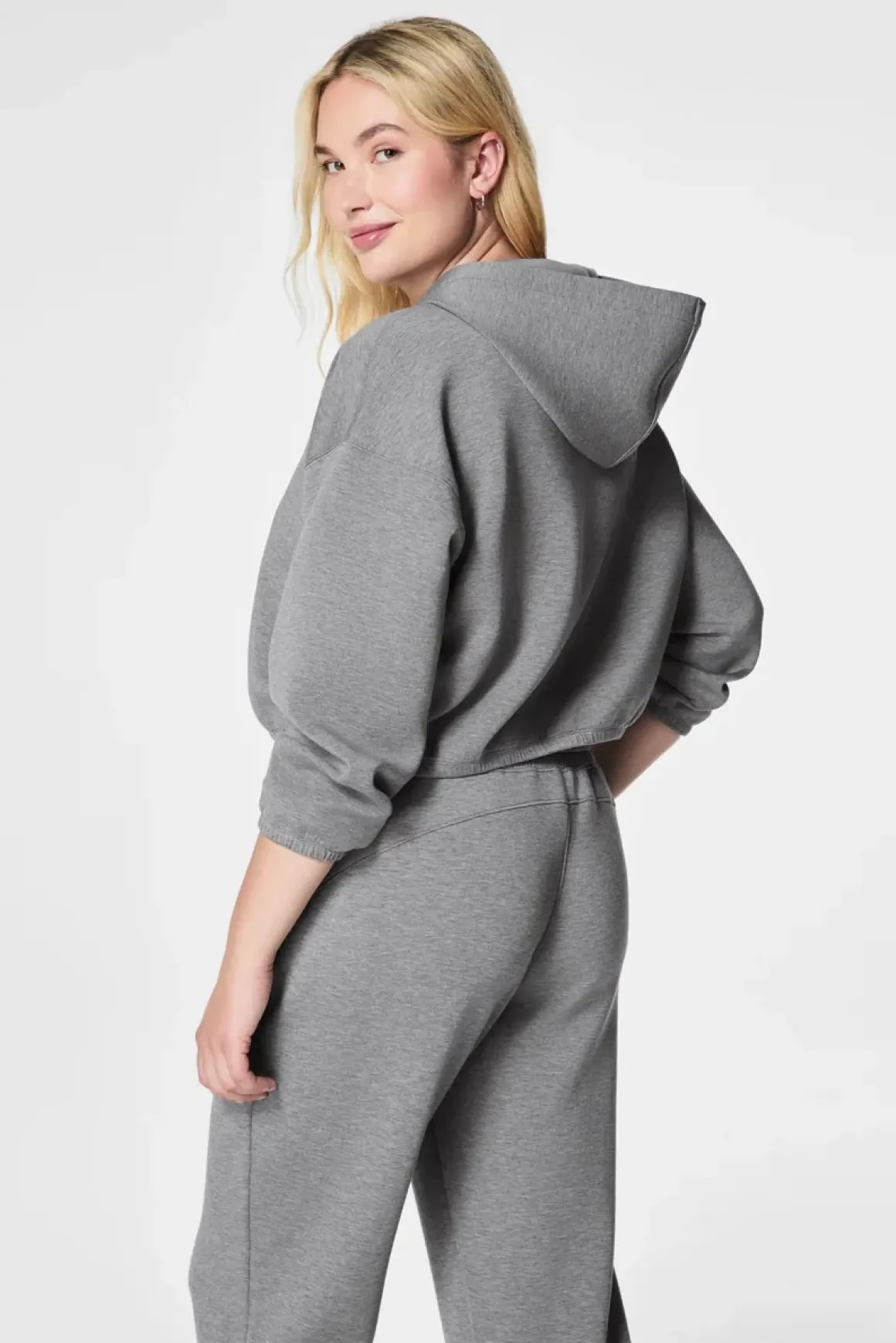 spanx_air_essentials_cinc_3.webp Spanx Air Essentials Cinched Hoodie