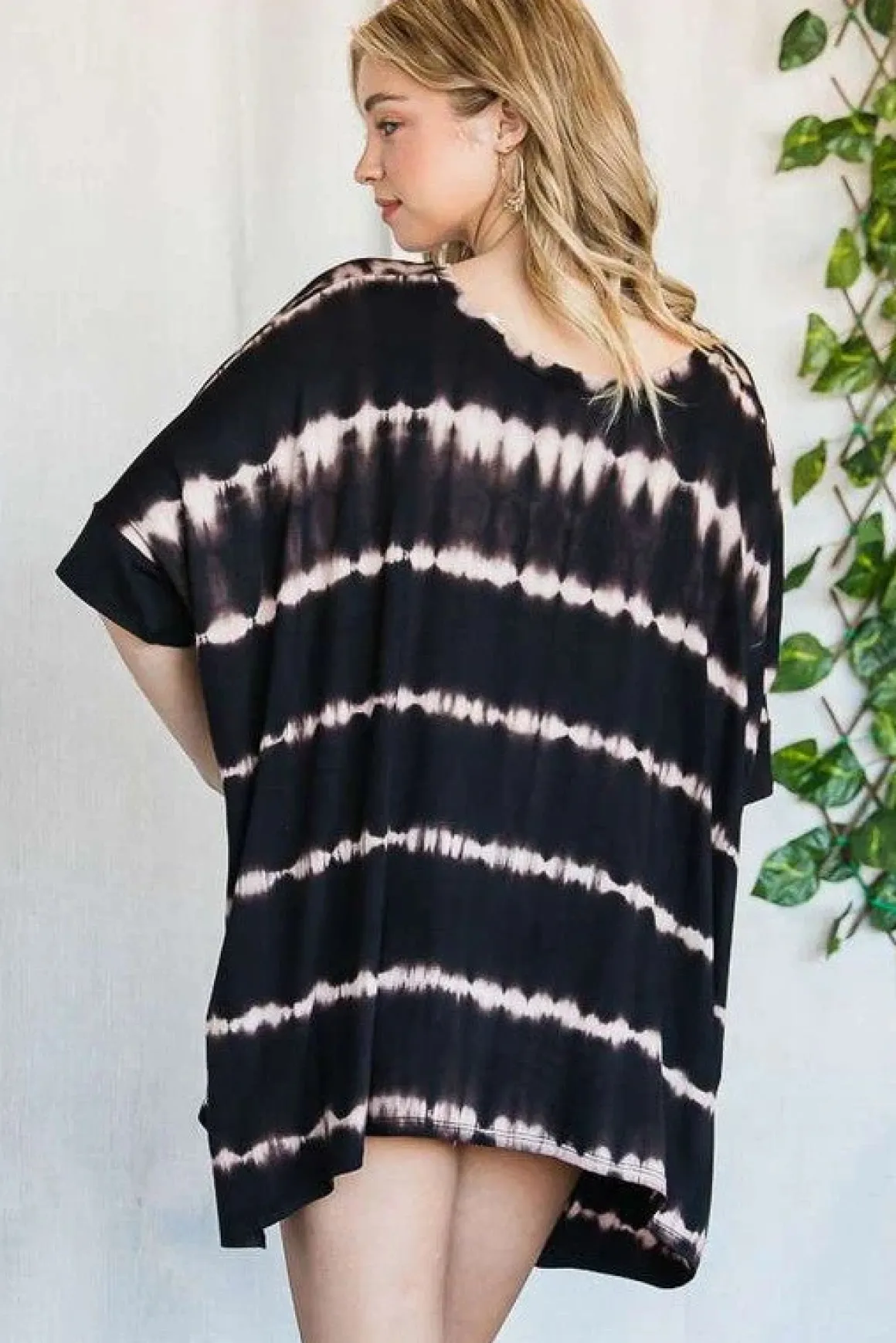 striped_tie_dye_round_nec_5.webp STRIPED TIE DYE ROUND NECK TUNIC *Online Only*