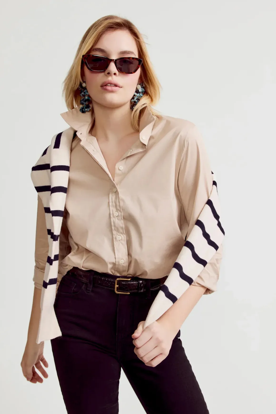 the_essentials_icon_shirt_2.webp The Essentials Icon Shirt