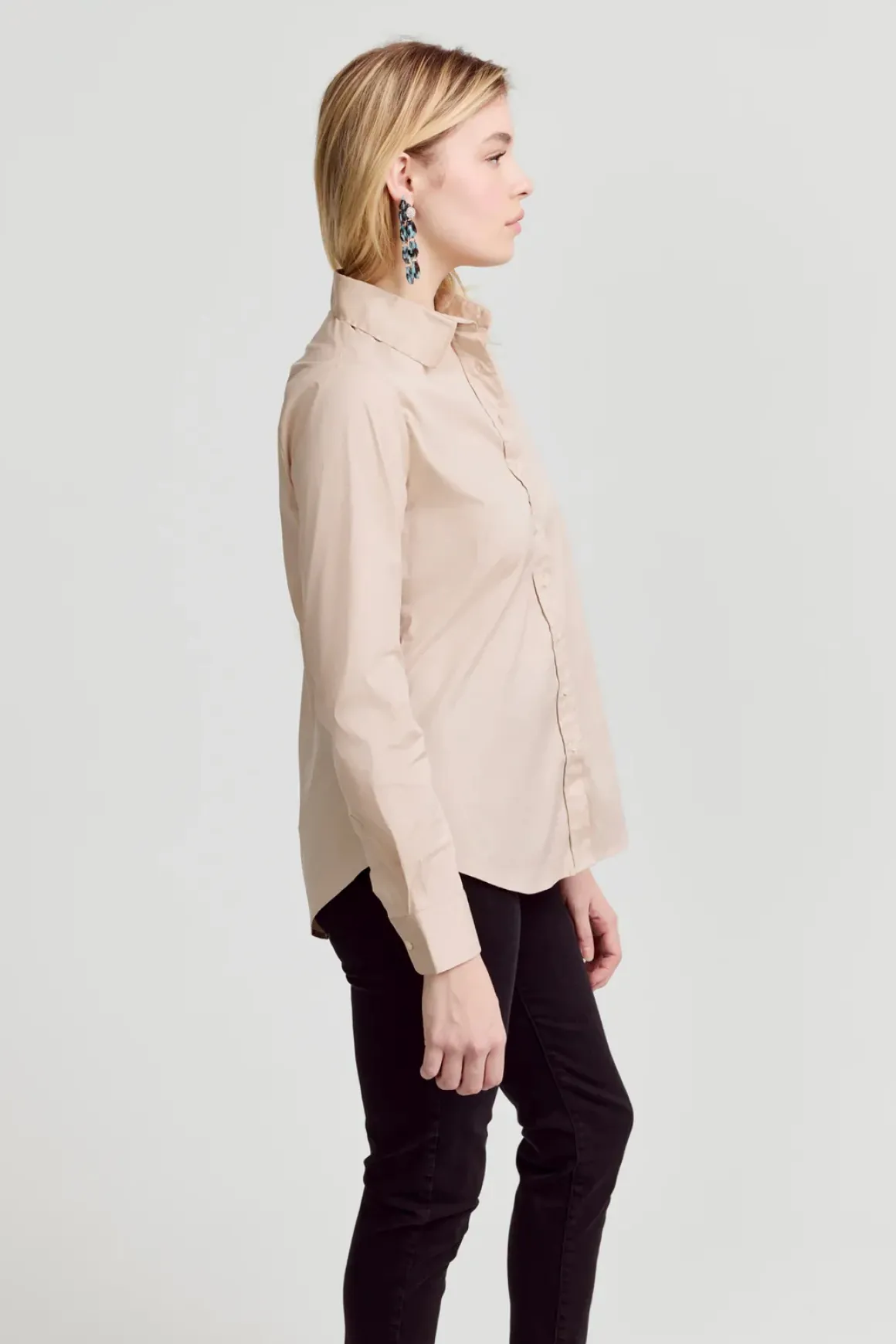 the_essentials_icon_shirt_3.webp The Essentials Icon Shirt