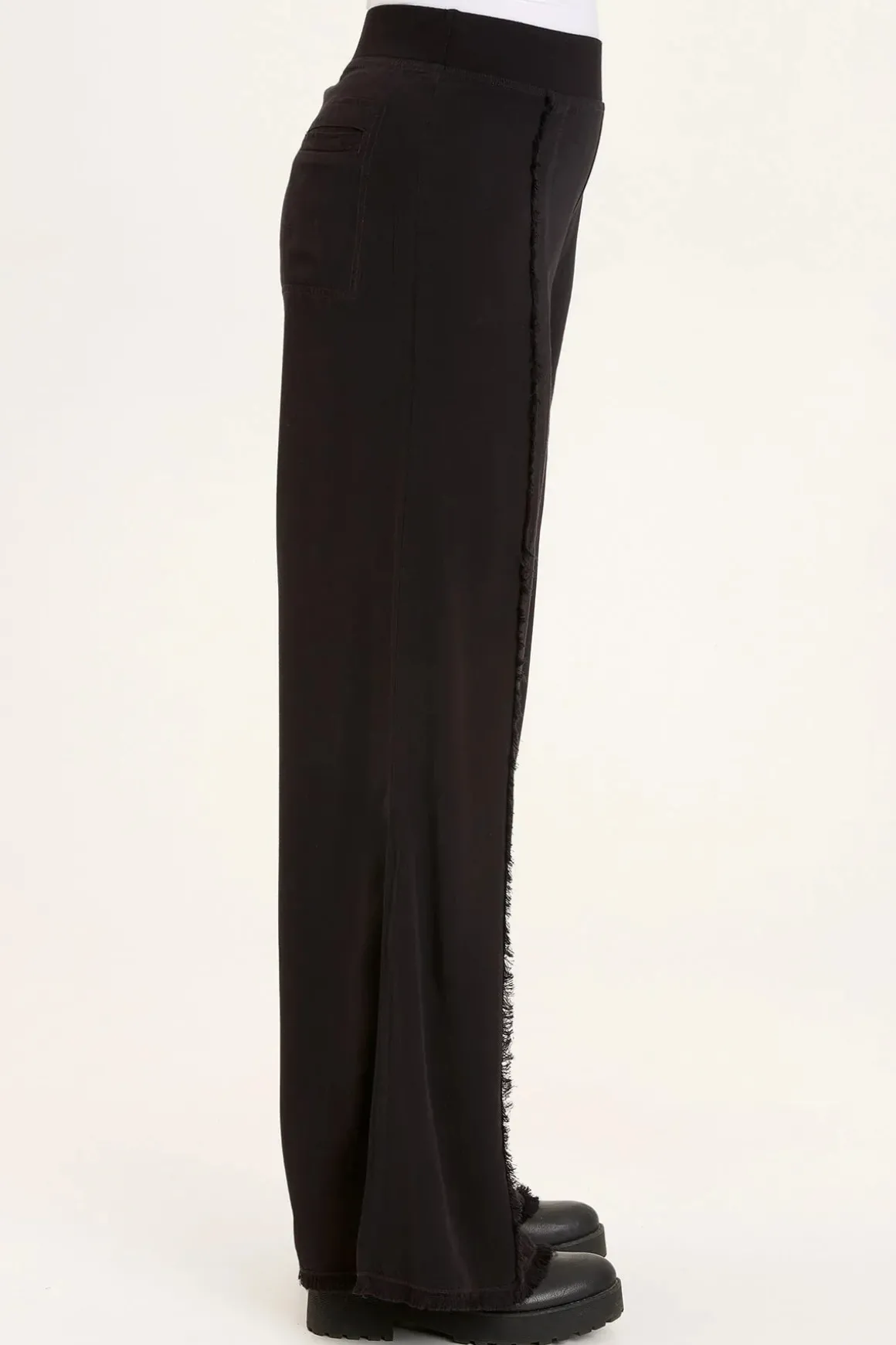 xcvi_twill_beach_trousers_2.webp XCVI Twill Beach Trousers